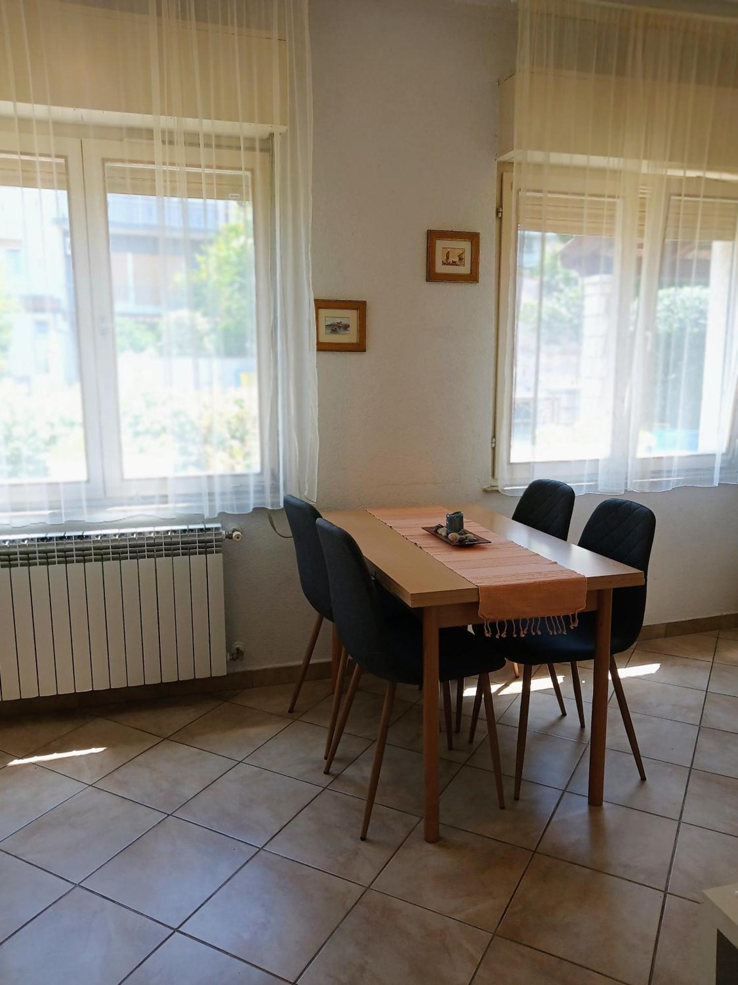 Apartments Jadranka Ivana Pula Bagian luar foto